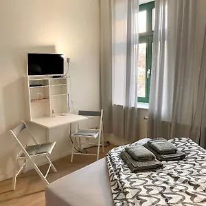 https://miniapartment-m15-im-plagwitzer-szeneviertel.bestleipzighotels.com